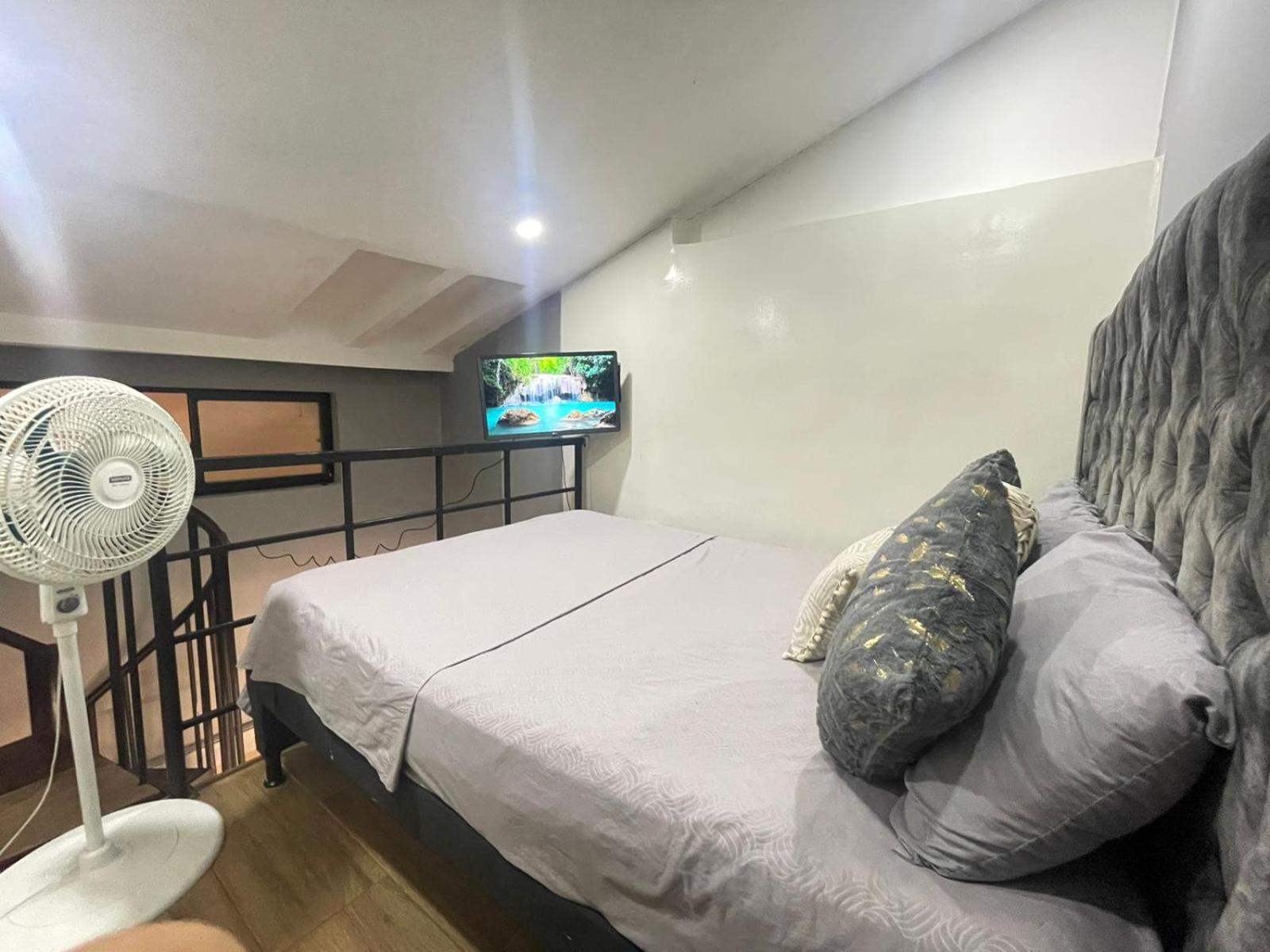 Apartment El Atico Loft Chiquito La 70 Laurles Estadio Medellin